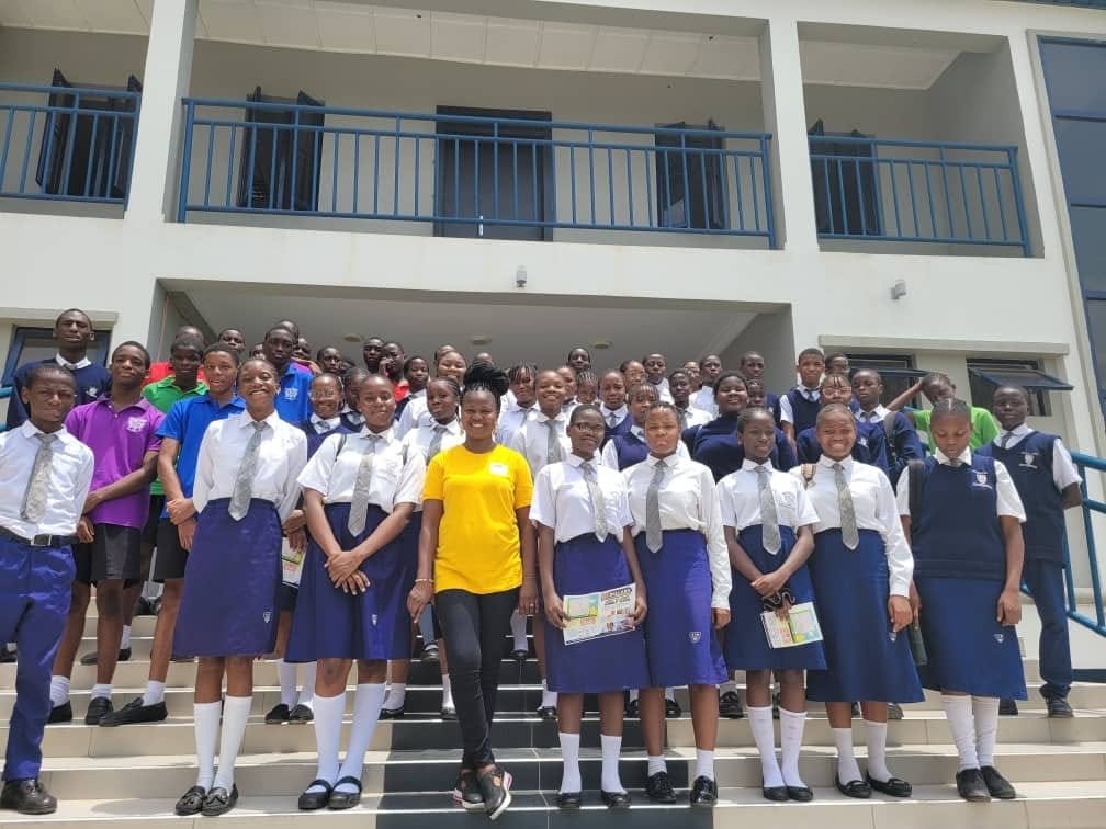 Young people participating in a Crowned Pillars Foundation for Young Leaders activity